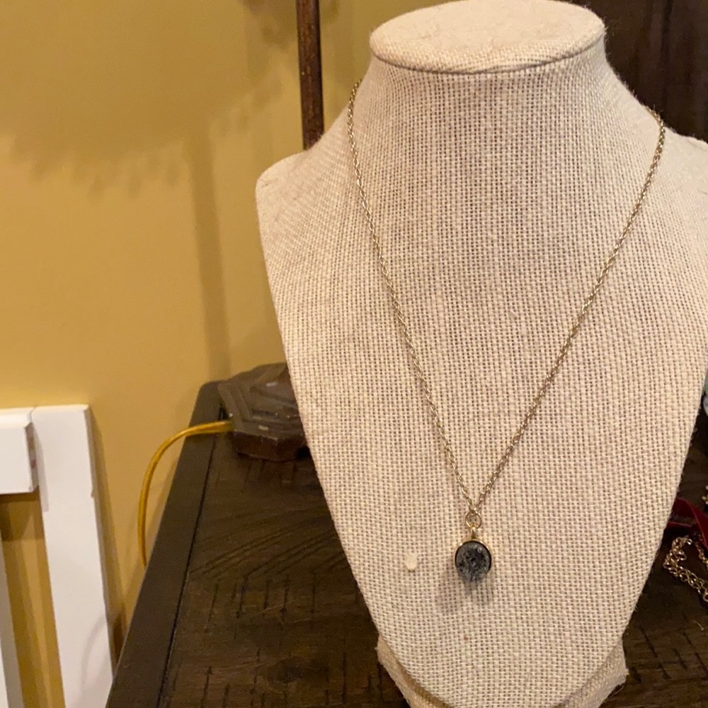 gold chain necklace with crystal